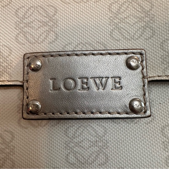 Authentic Loewe mini bag - Picture 5 of 12